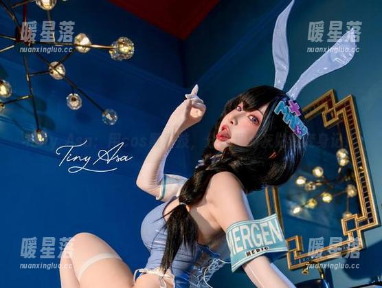 Tiny Asa Tiny Asa:用cos黑科技,分享我的灰姑娘变身记!